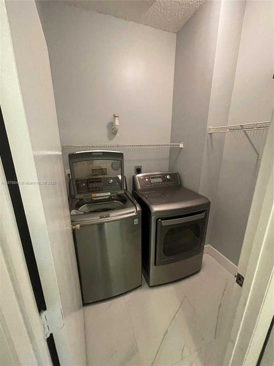 Small Image of 1356 NORTH WEST 159TH LN #N/a, Pembroke Pines Number 15