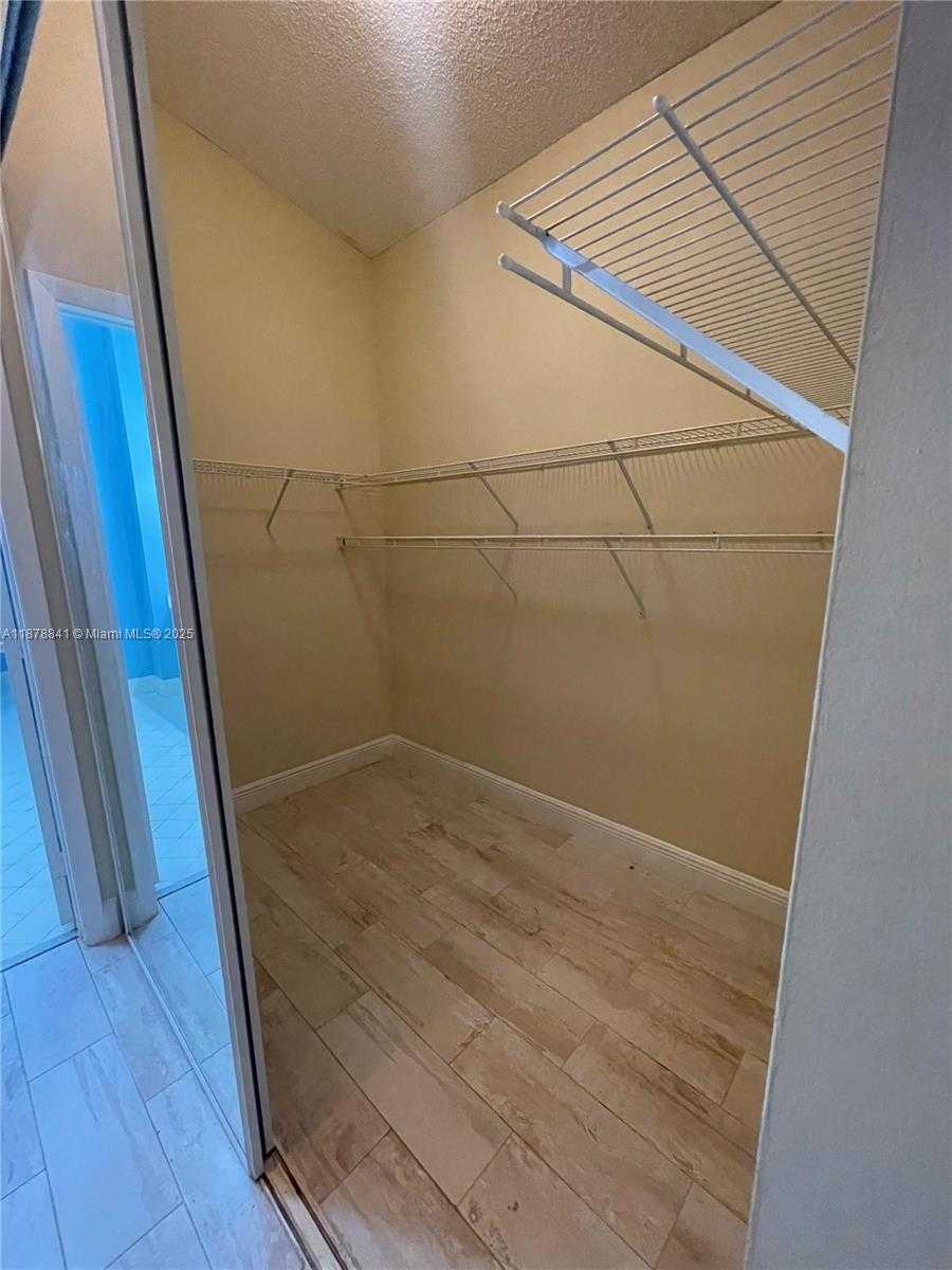 Small Image of 1356 NORTH WEST 159TH LN #N/a, Pembroke Pines Number 6