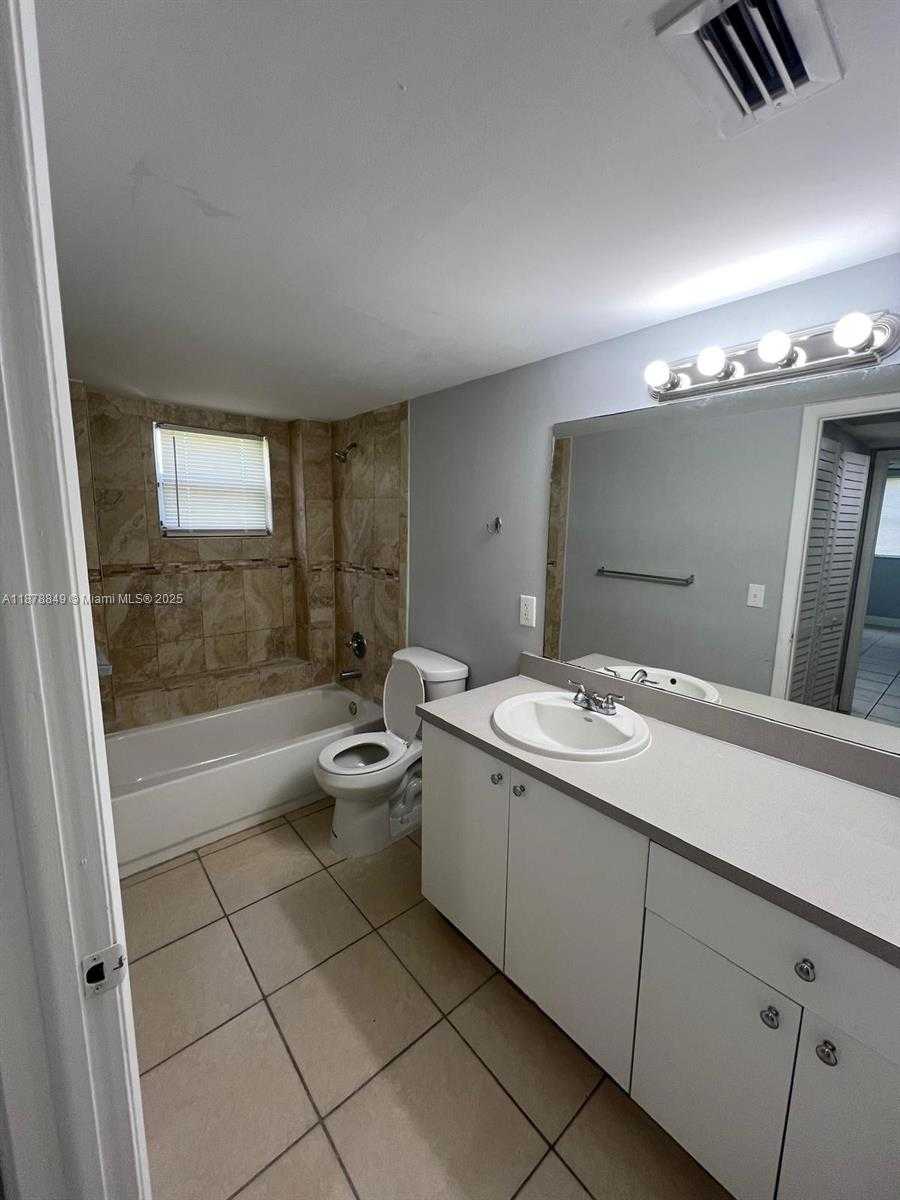 Small Image of 8363 LAKE DR #408, Doral Number 8