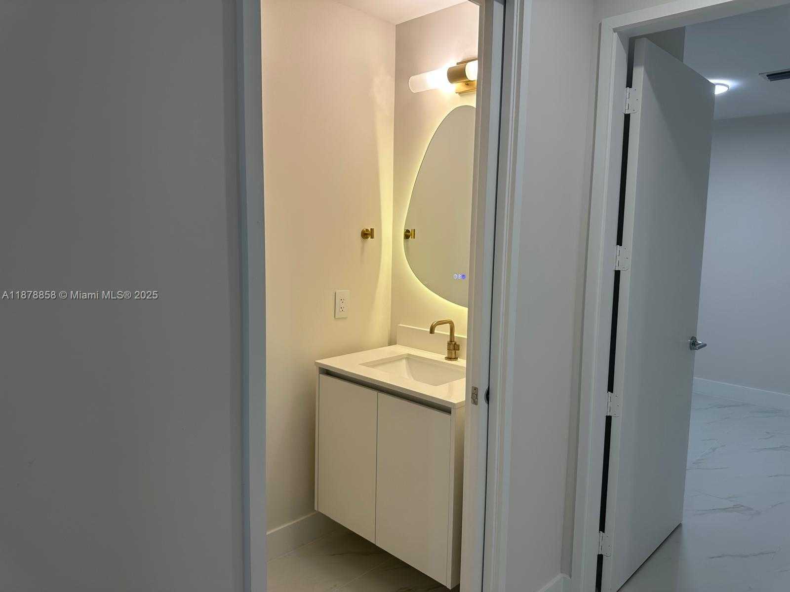 Small Image of 700 NORTH EAST 24TH STREET #2605, Miami Number 23