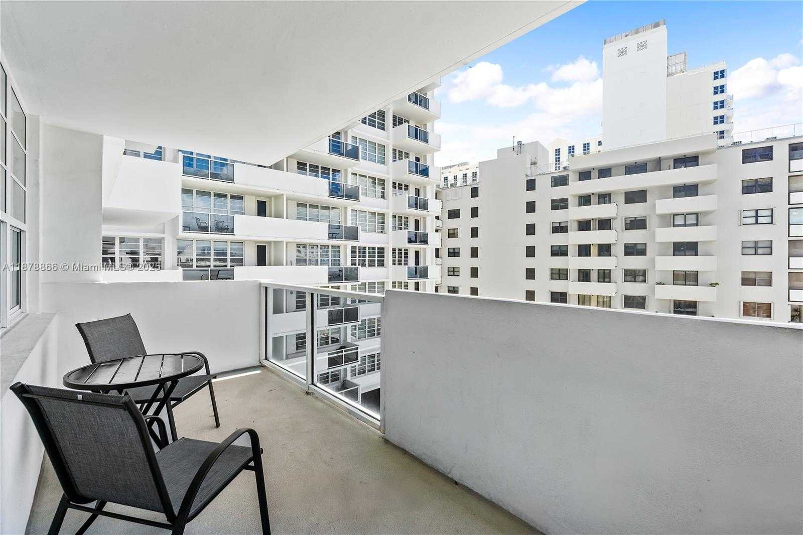 Small Image of 100 LINCOLN RD #607, Miami Beach Number 14