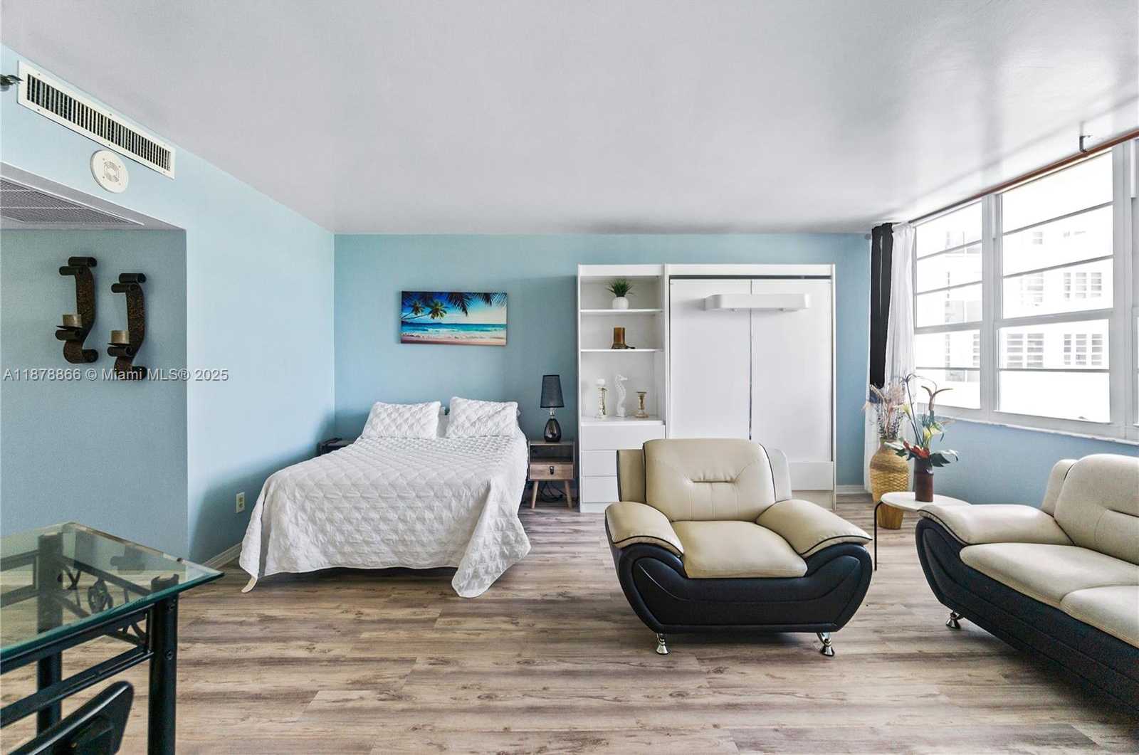 Small Image of 100 LINCOLN RD #607, Miami Beach Number 2