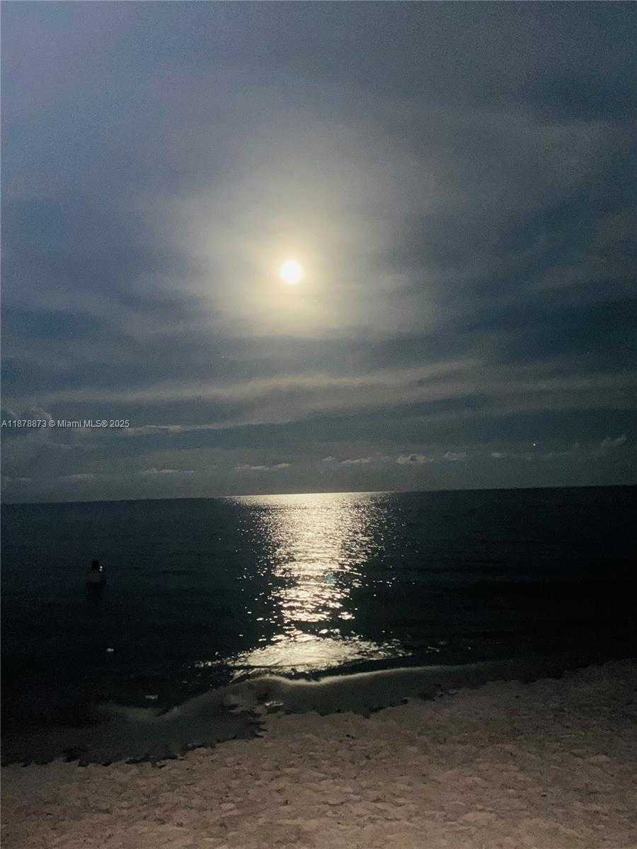 Small Image of 798 CRANDON BLVD #57B, Key Biscayne Number 19