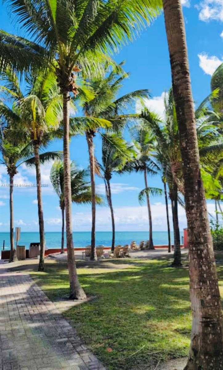 Small Image of 798 CRANDON BLVD #57B, Key Biscayne Number 20