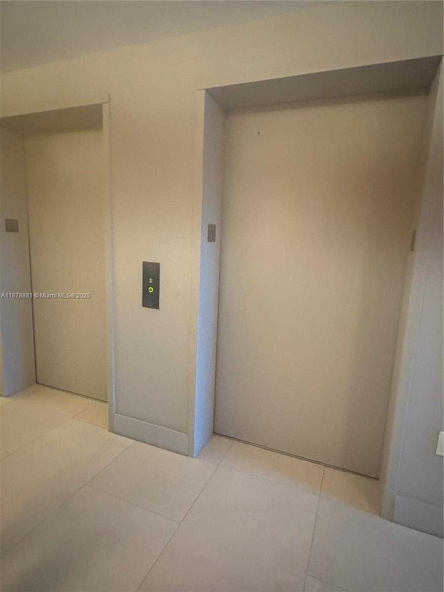 Small Image of 1250 SOUTH MIAMI AVE #2210, Miami Number 11