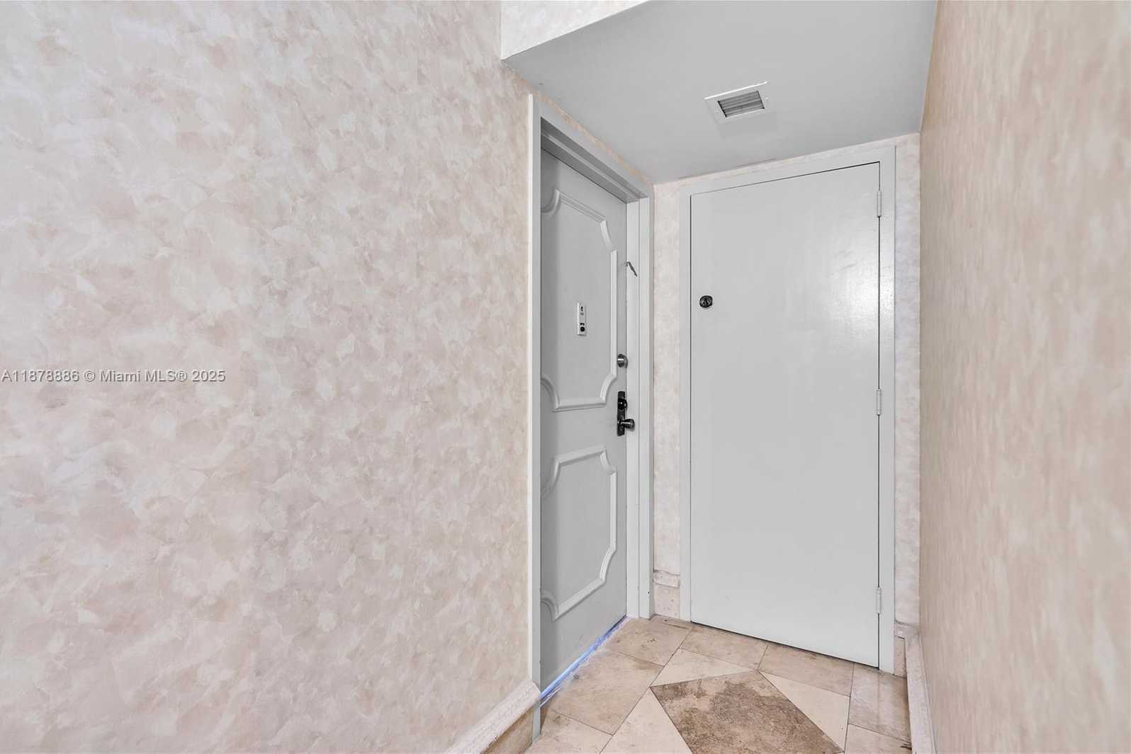 Small Image of 2201 SOUTH OCEAN DR #407, Hollywood Number 14