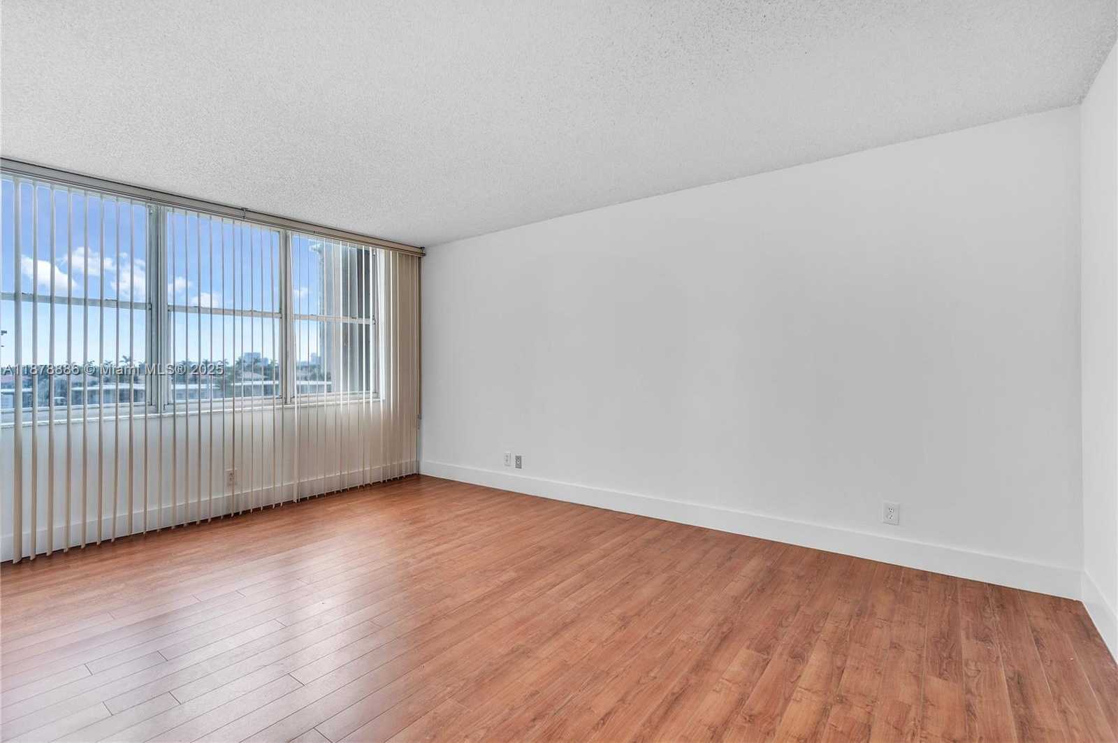 Small Image of 2201 SOUTH OCEAN DR #407, Hollywood Number 30