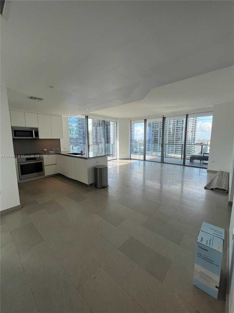 Small Image of 68 SOUTH EAST 6TH STREET #2302, Miami Number 5