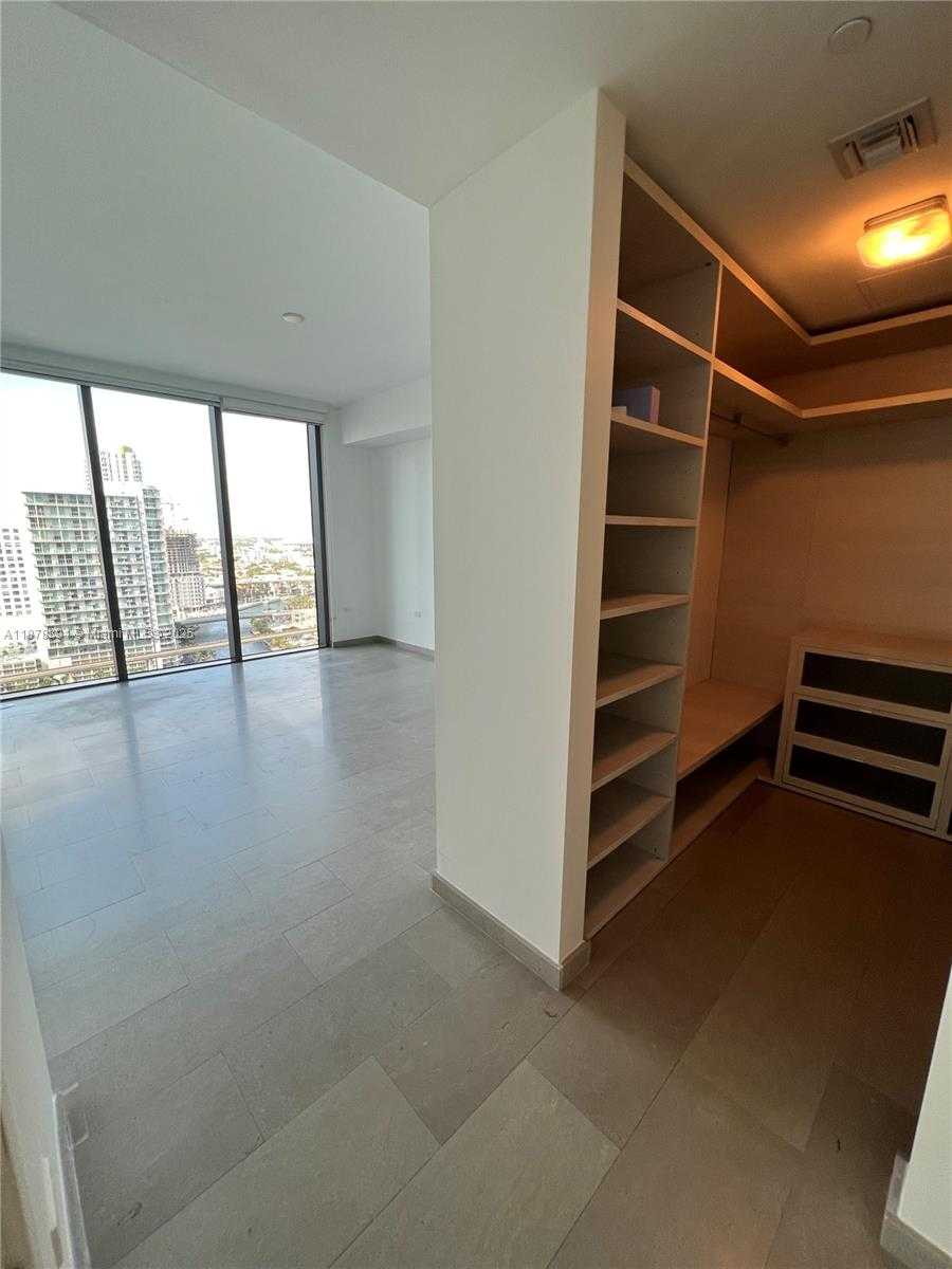Small Image of 68 SOUTH EAST 6TH STREET #2302, Miami Number 8