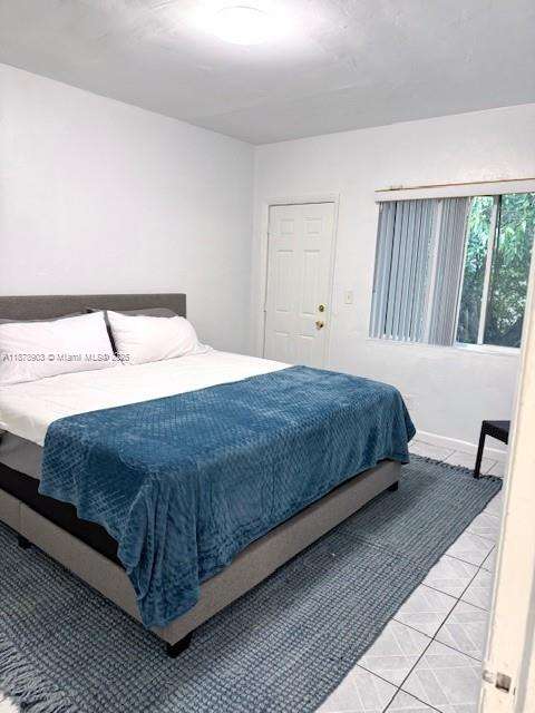Small Image of 7610 DICKENS AVE #4, Miami Beach Number 9