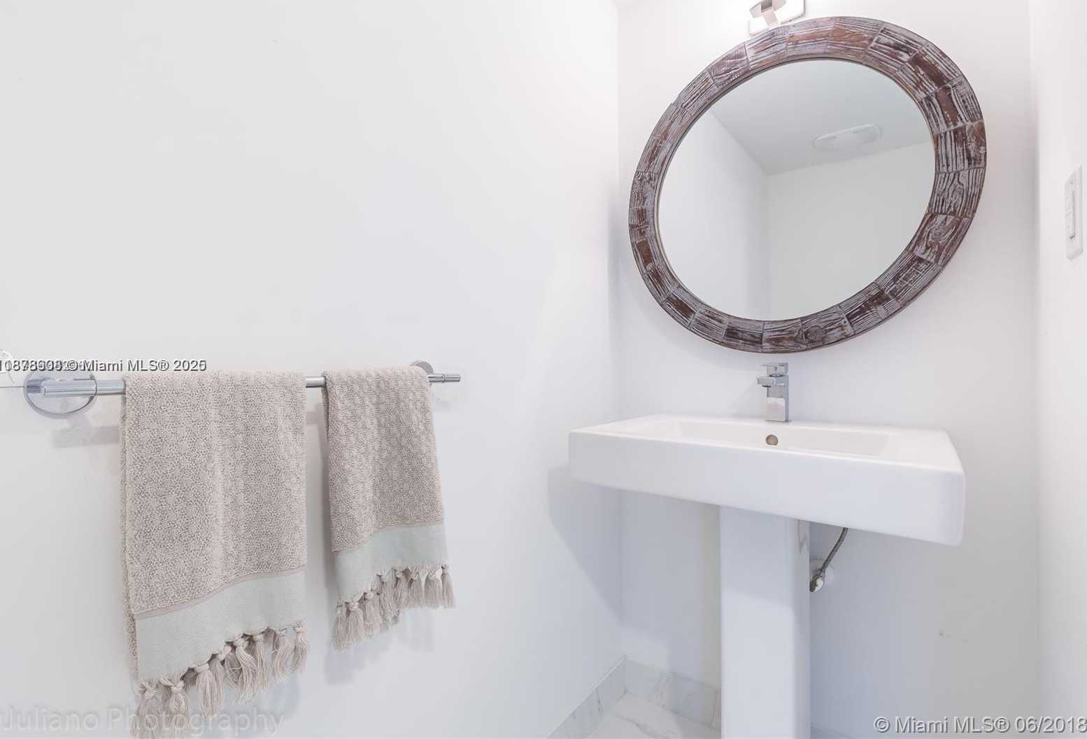 Small Image of 400 SUNNY ISLES BLVD #501, Sunny Isles Beach Number 18