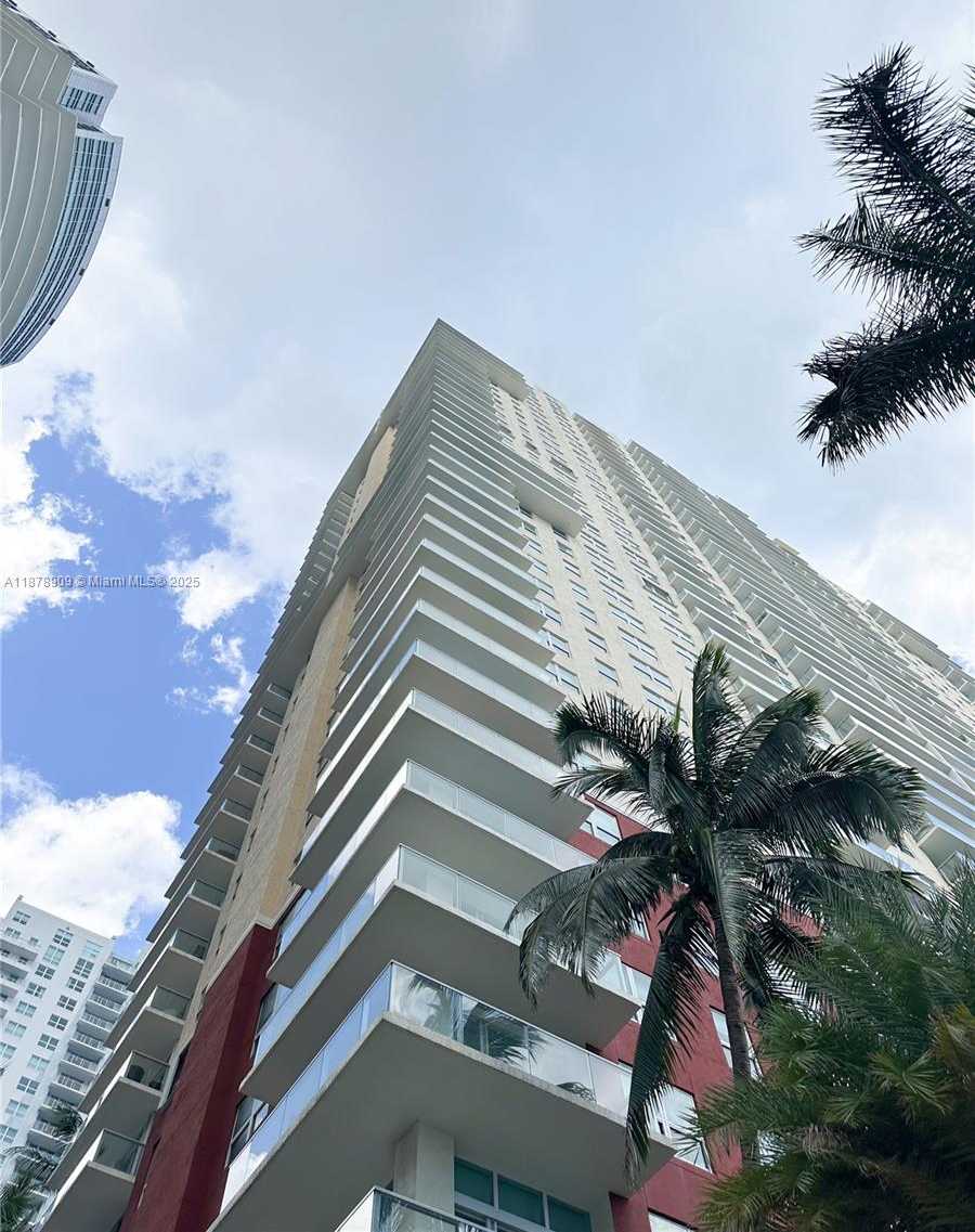 Small Image of 1155 BRICKELL BAY DR #3303, Miami Number 14