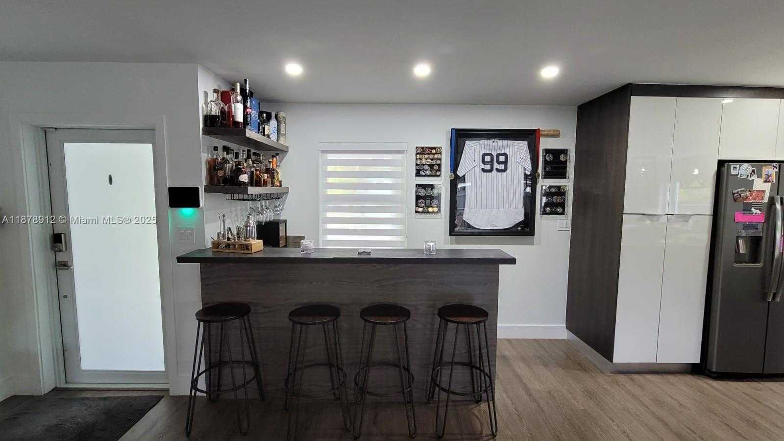 Small Image of 12945 SOUTH WEST 76TH TER, Miami Number 7