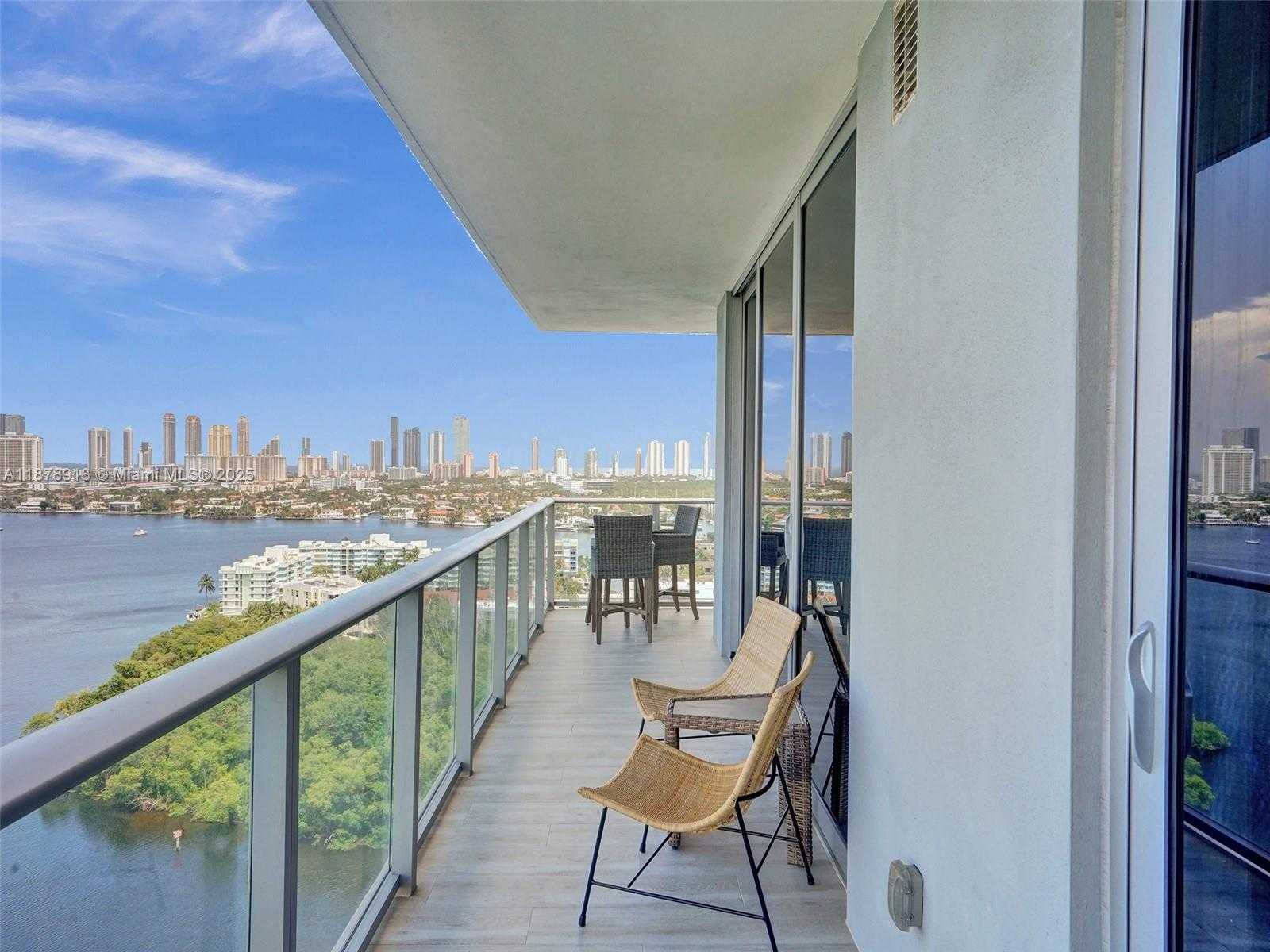 Small Image of 16385 BISCAYNE BLVD #2107, North Miami Beach Number 17