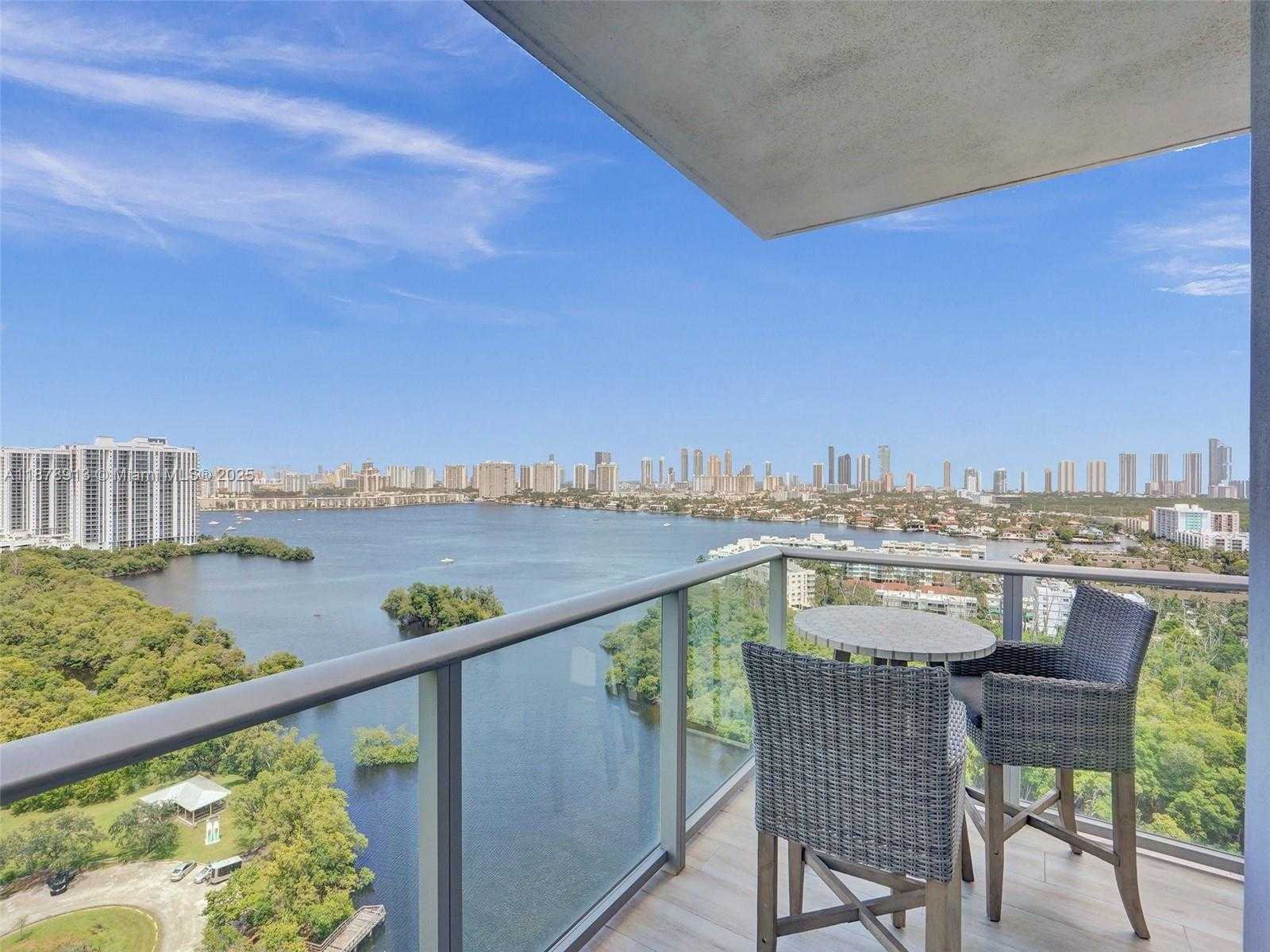 Small Image of 16385 BISCAYNE BLVD #2107, North Miami Beach Number 20