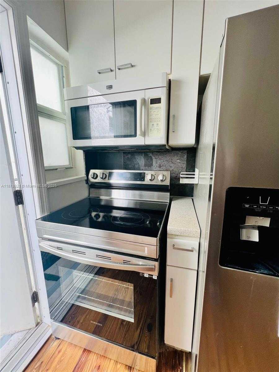 Small Image of 1606 JEFFERSON AVE #1, Miami Beach Number 13