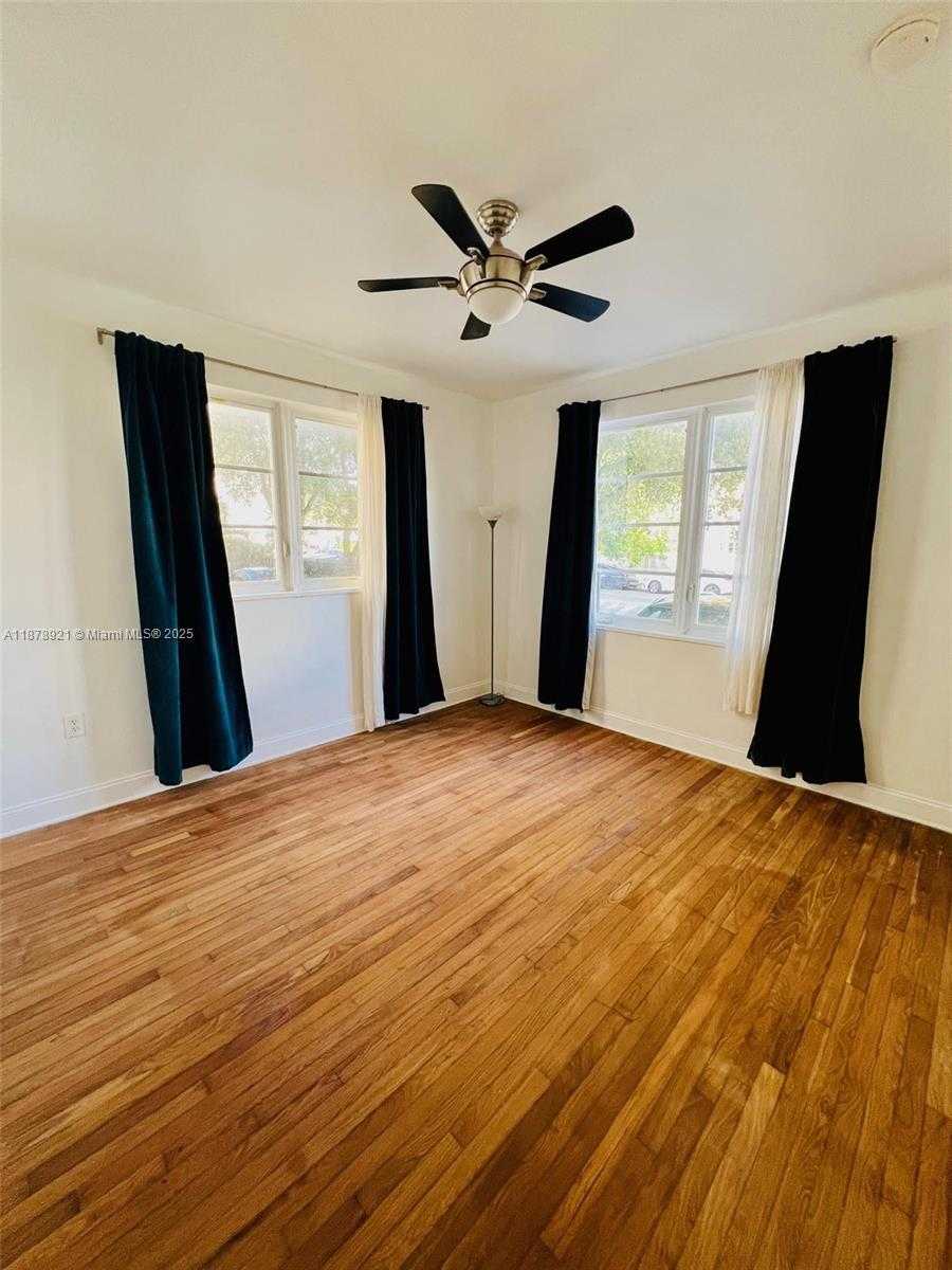 Small Image of 1606 JEFFERSON AVE #1, Miami Beach Number 5