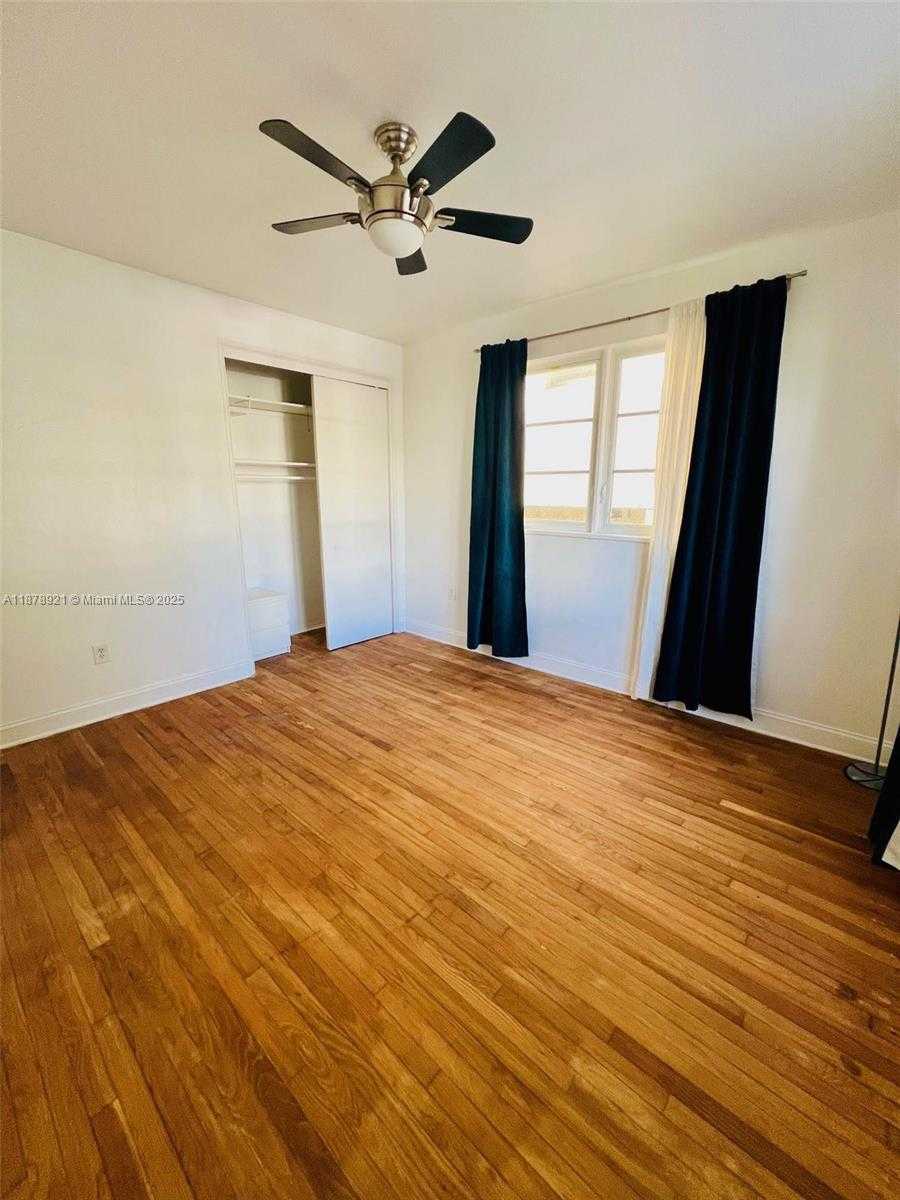 Small Image of 1606 JEFFERSON AVE #1, Miami Beach Number 6