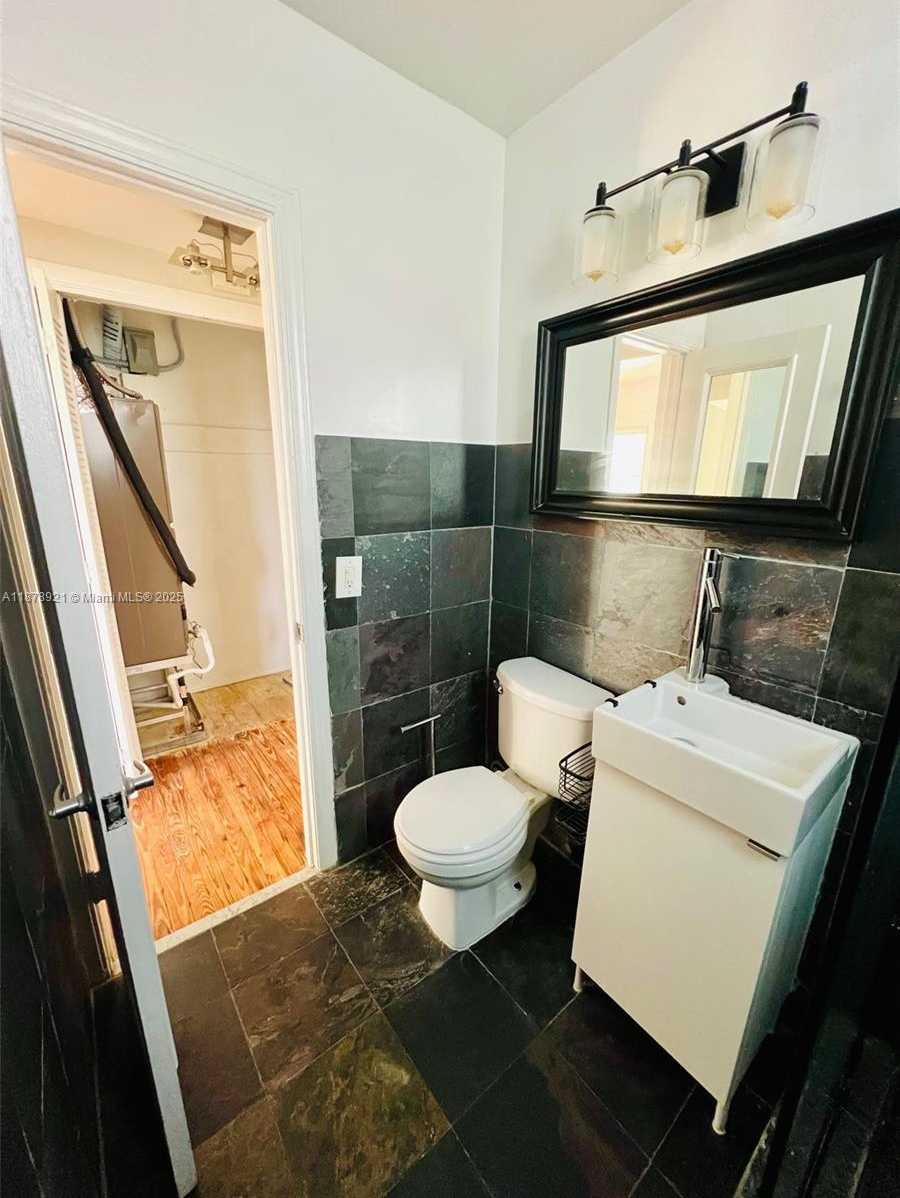 Small Image of 1606 JEFFERSON AVE #1, Miami Beach Number 8
