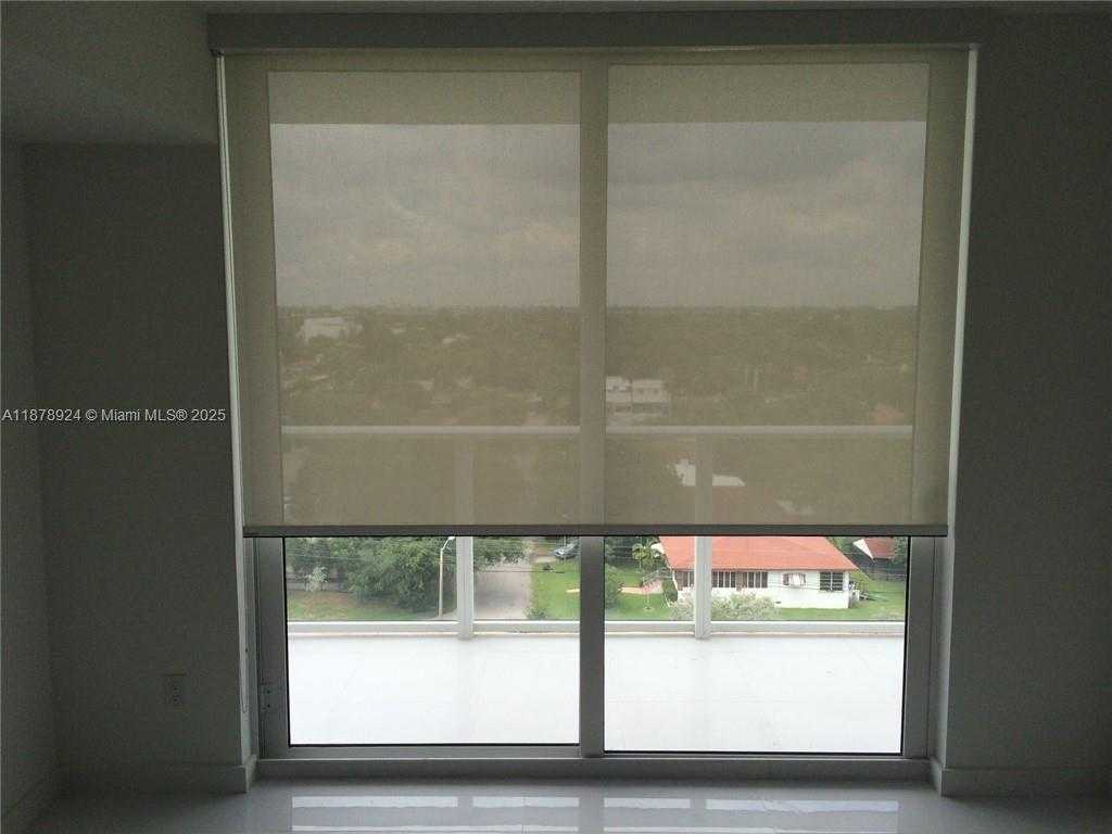 Small Image of 4250 BISCAYNE BLVD #915, Miami Number 10