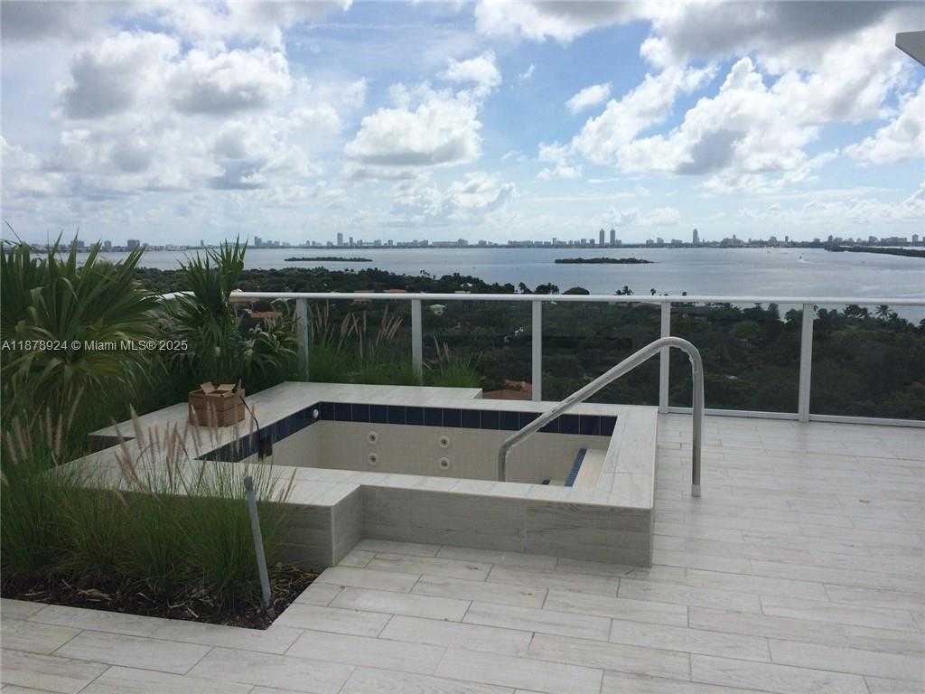 Small Image of 4250 BISCAYNE BLVD #915, Miami Number 16