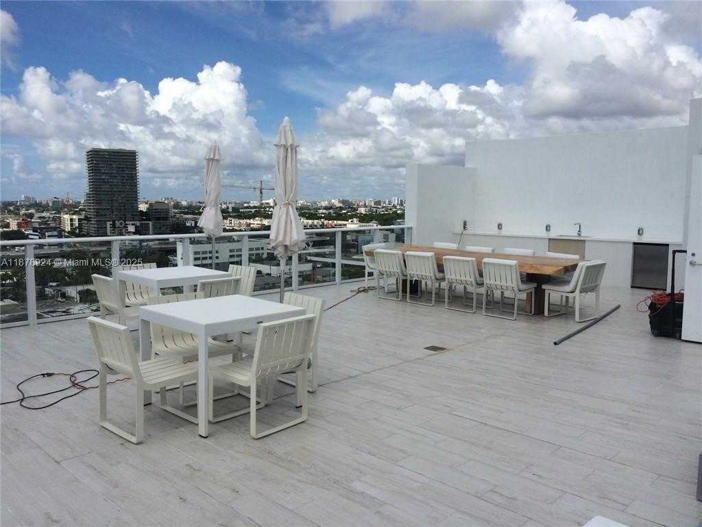 Small Image of 4250 BISCAYNE BLVD #915, Miami Number 18