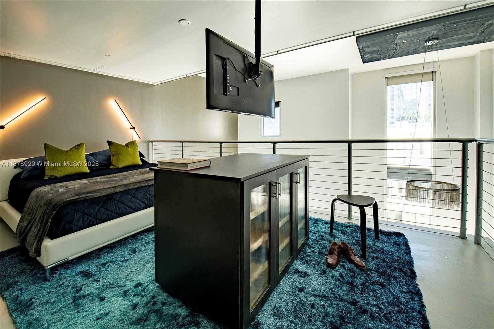 Small Image of 1060 BRICKELL AVE #1015, Miami Number 22