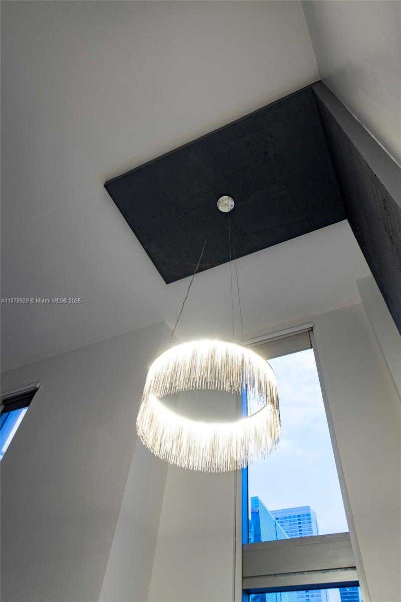 Small Image of 1060 BRICKELL AVE #1015, Miami Number 38