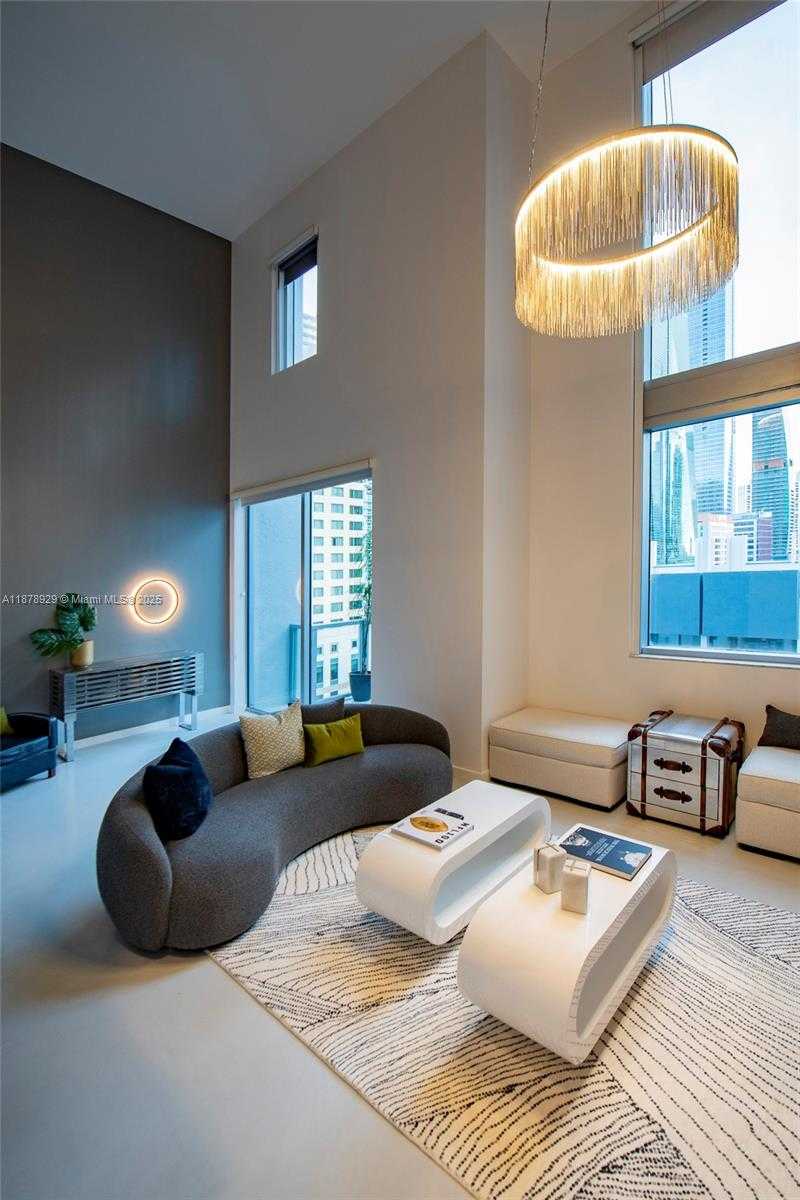Small Image of 1060 BRICKELL AVE #1015, Miami Number 40
