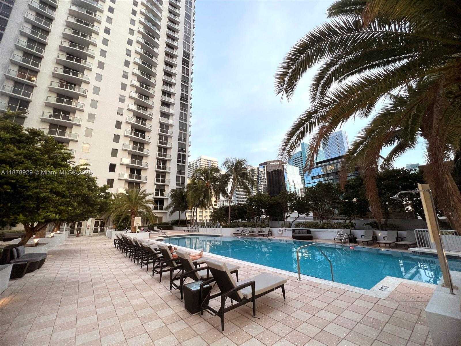 Small Image of 1060 BRICKELL AVE #1015, Miami Number 49