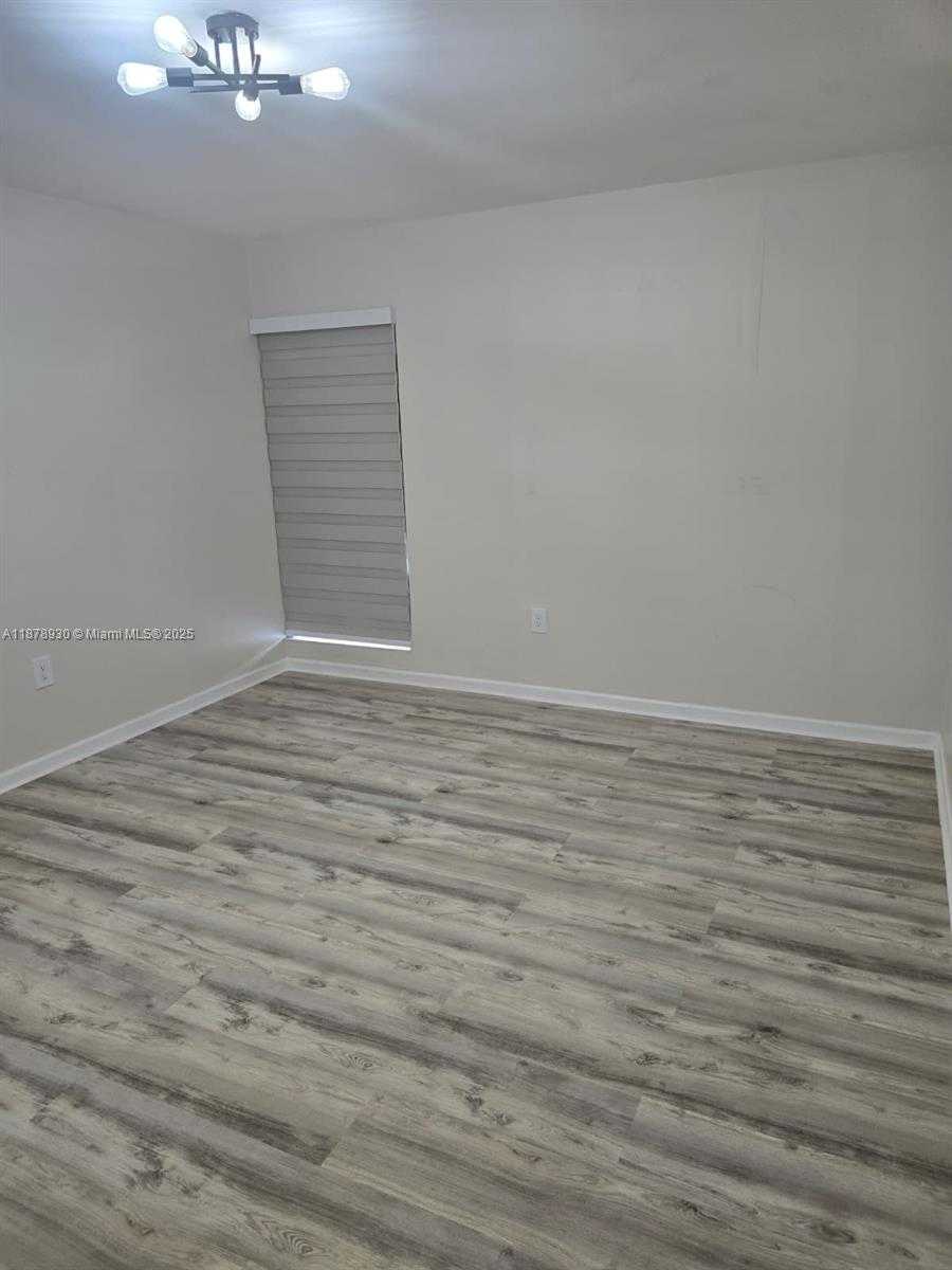 Small Image of 4721 NORTH WEST 7TH ST #304-12, Miami Number 13