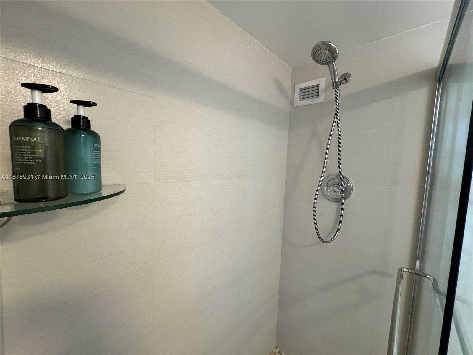 Small Image of 5161 COLLINS AVE #1717, Miami Beach Number 23