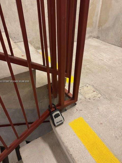 Small Image of 951 BRICKELL AVE #2307, Miami Number 11