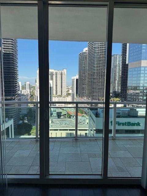 Small Image of 951 BRICKELL AVE #2307, Miami Number 2