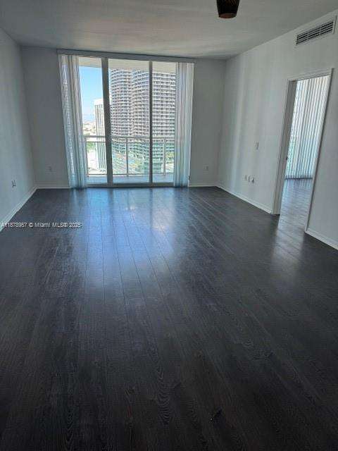 Small Image of 951 BRICKELL AVE #2307, Miami Number 3