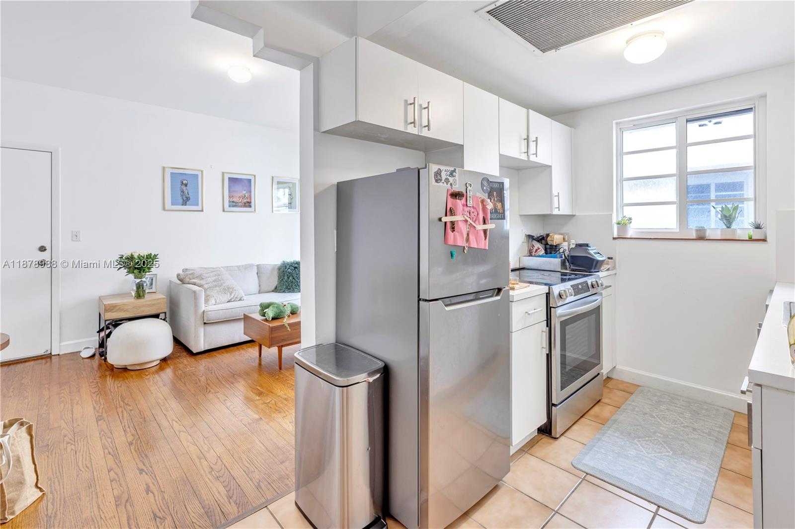 Small Image of 530 15TH ST #201, Miami Beach Number 7