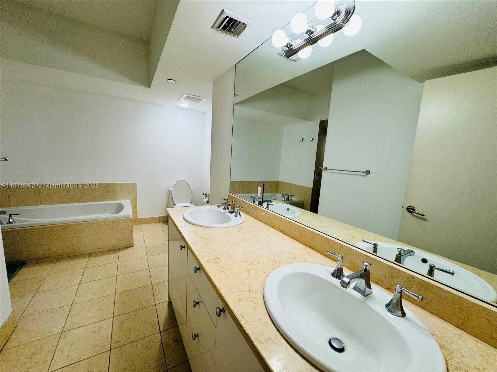 Small Image of 20000 EAST COUNTRY CLUB DR #209, Aventura Number 24