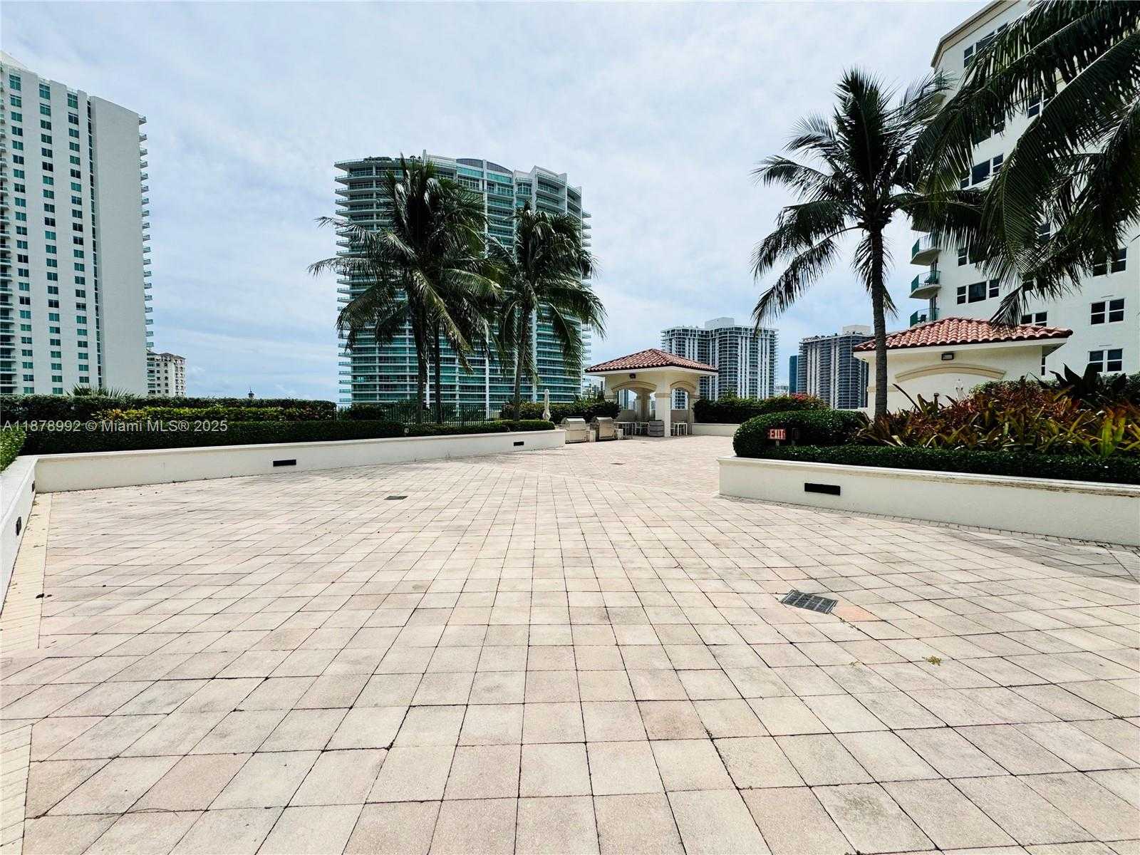 Small Image of 20000 EAST COUNTRY CLUB DR #209, Aventura Number 30