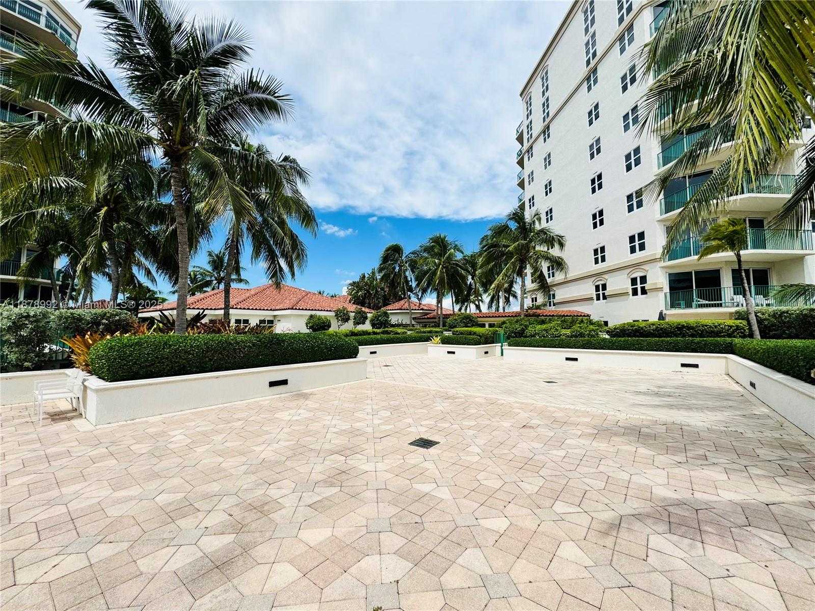 Small Image of 20000 EAST COUNTRY CLUB DR #209, Aventura Number 31