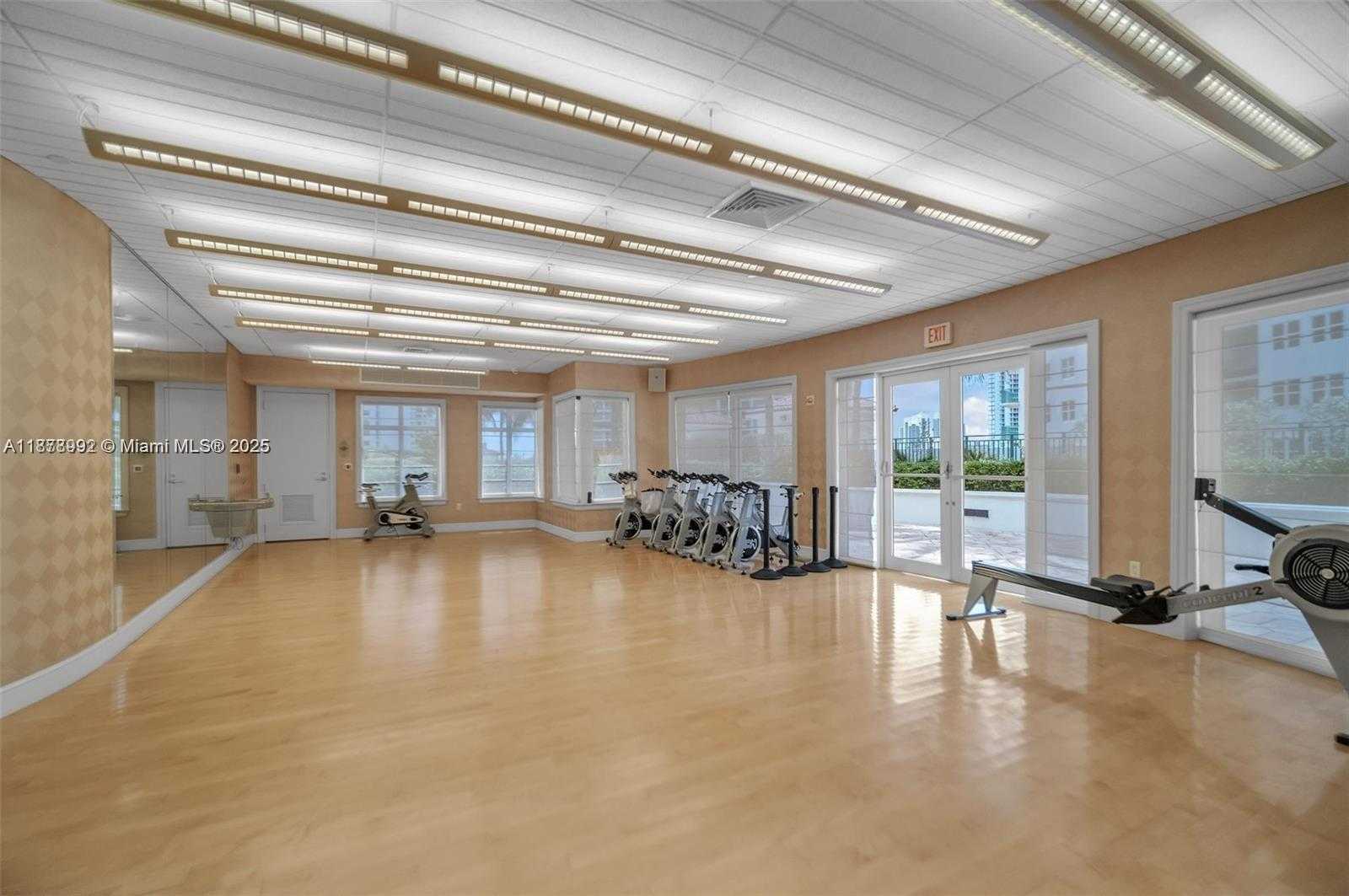 Small Image of 20000 EAST COUNTRY CLUB DR #209, Aventura Number 37