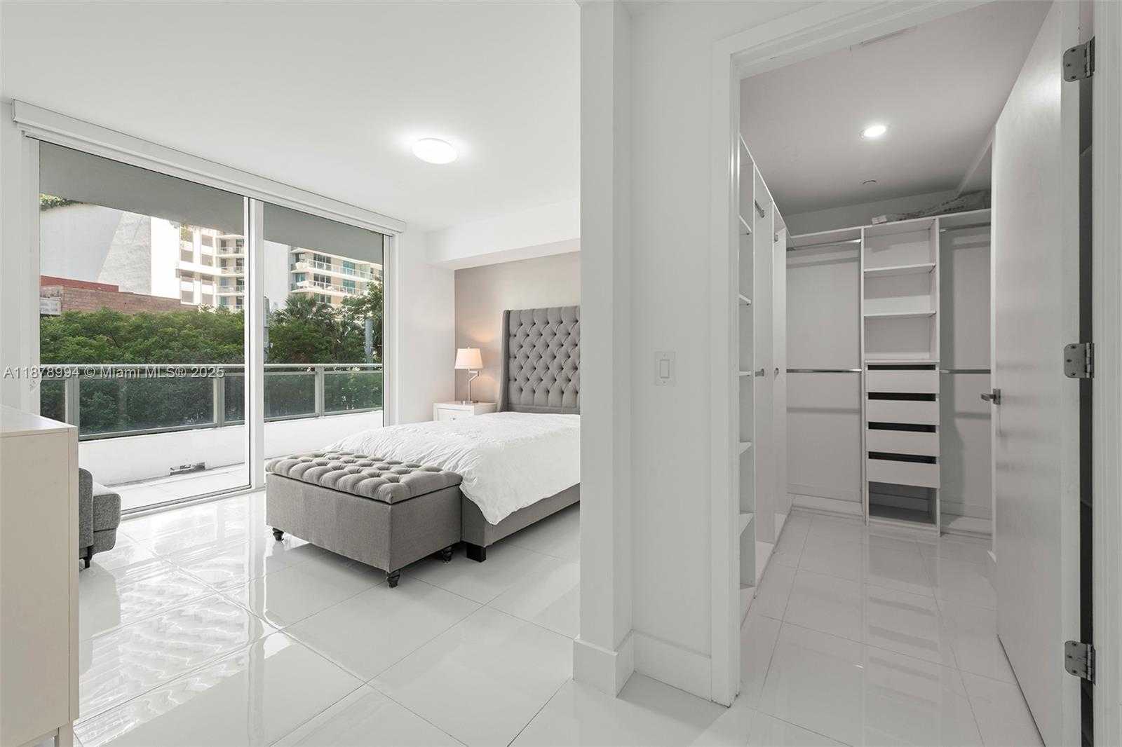Small Image of 1080 BRICKELL AVE #209, Miami Number 11