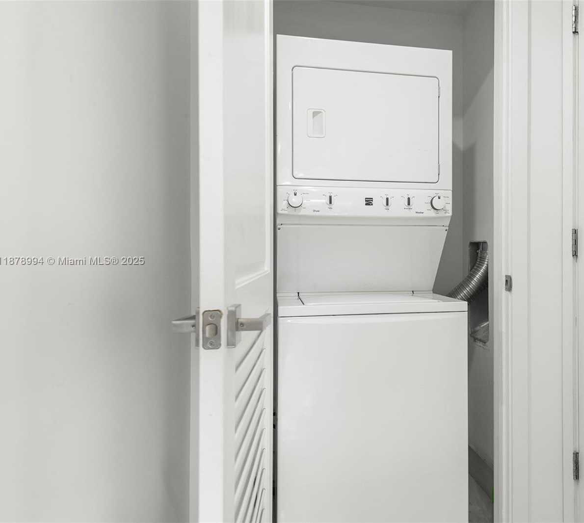 Small Image of 1080 BRICKELL AVE #209, Miami Number 14