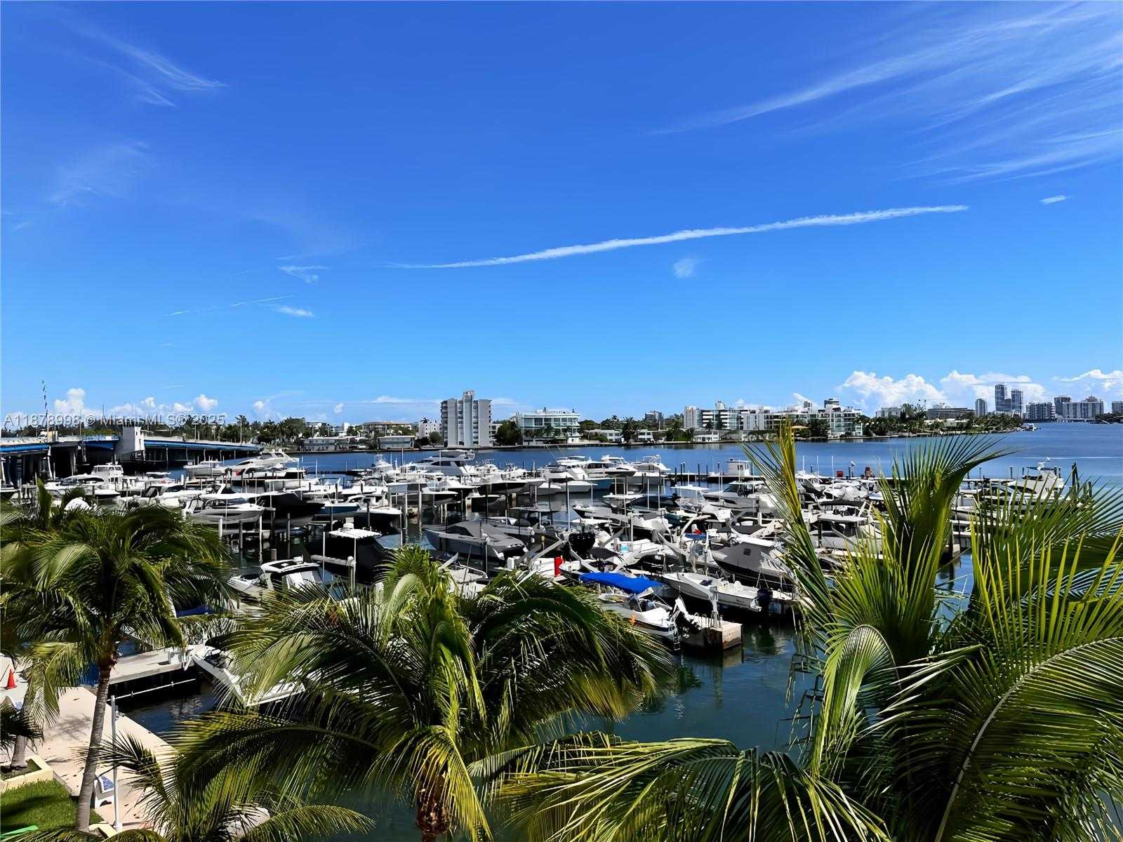 Small Image of 7601 EAST TREASURE DR #PH102, North Bay Village Number 29