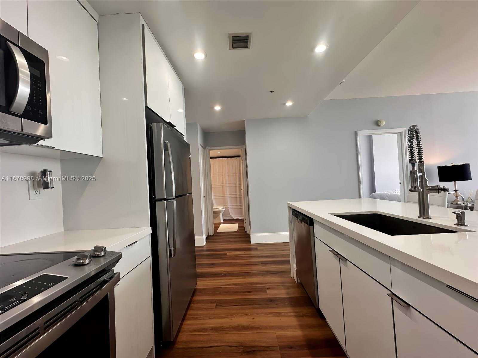 Small Image of 7601 EAST TREASURE DR #PH102, North Bay Village Number 7