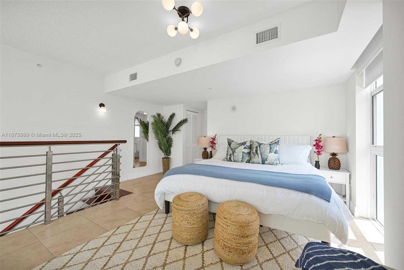 Small Image of 41 SOUTH EAST 5TH ST #517, Miami Number 13