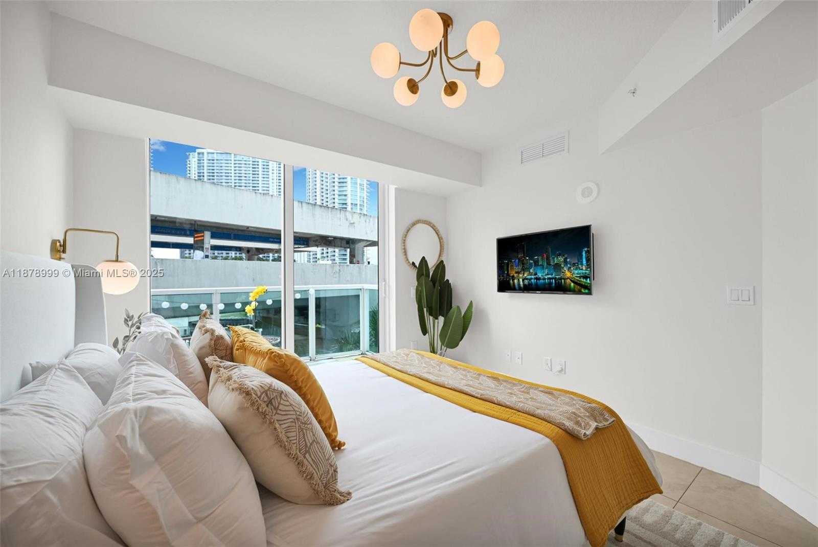 Small Image of 41 SOUTH EAST 5TH ST #517, Miami Number 32
