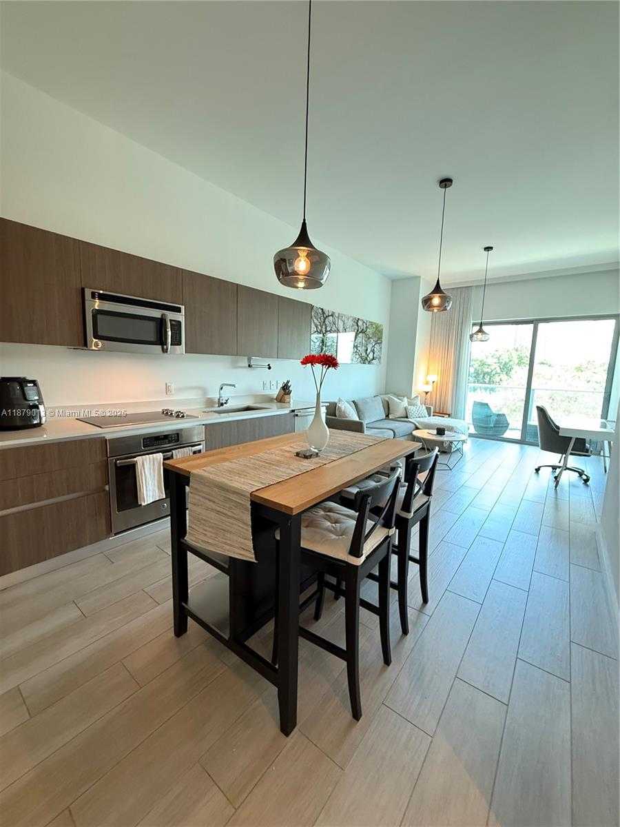 Small Image of 1600 SOUTH WEST 1ST AVE #409, Miami Number 21