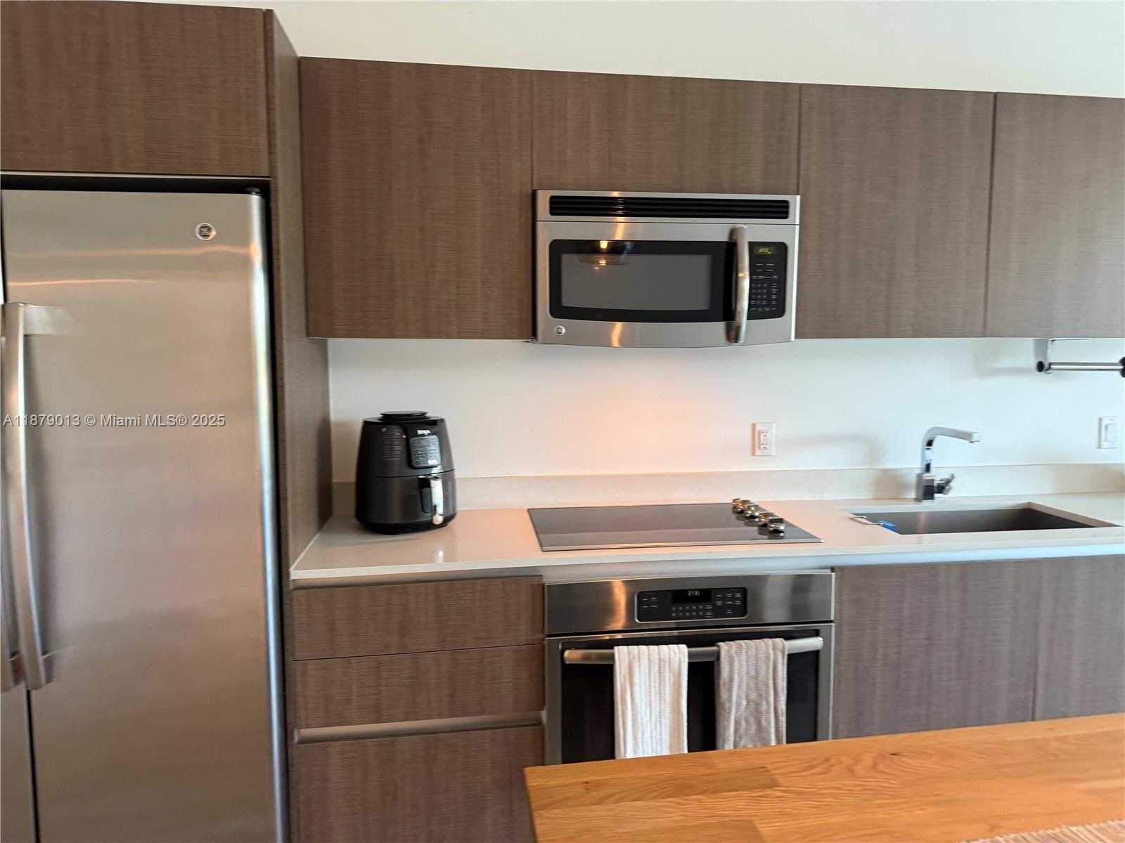 Small Image of 1600 SOUTH WEST 1ST AVE #409, Miami Number 22