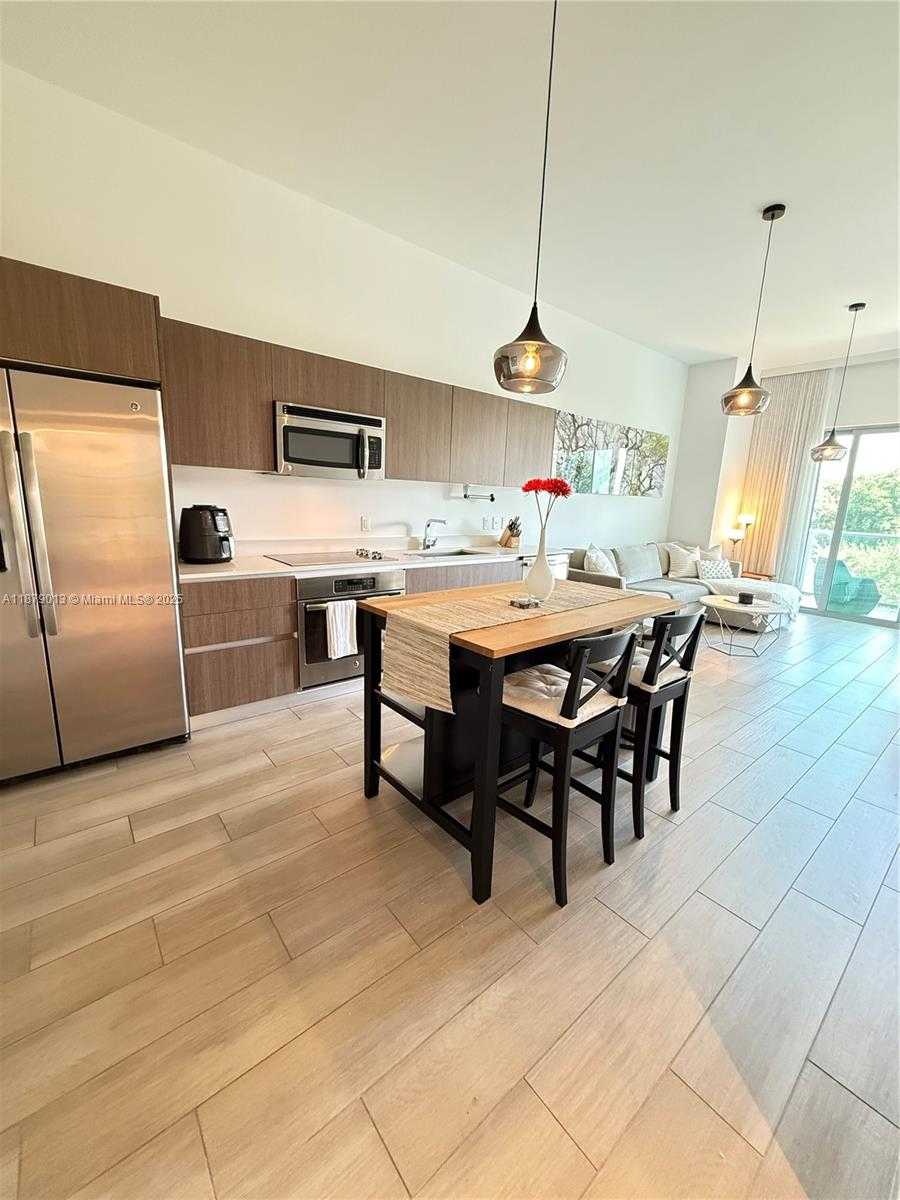 Small Image of 1600 SOUTH WEST 1ST AVE #409, Miami Number 4
