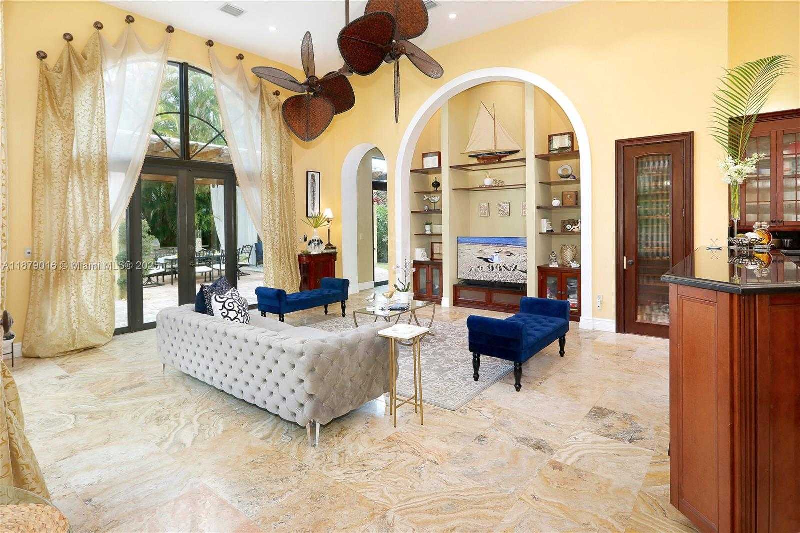 Small Image of 16645 SOUTH WEST 87TH CT, Palmetto Bay Number 2